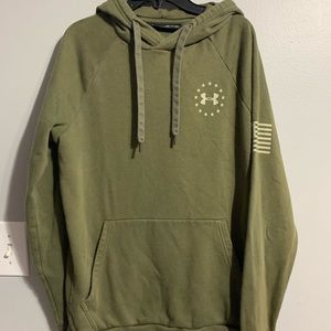 Under Armour hoodie